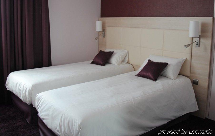 Brit Hotel Vendee Mer Les Achards  Eksteriør billede