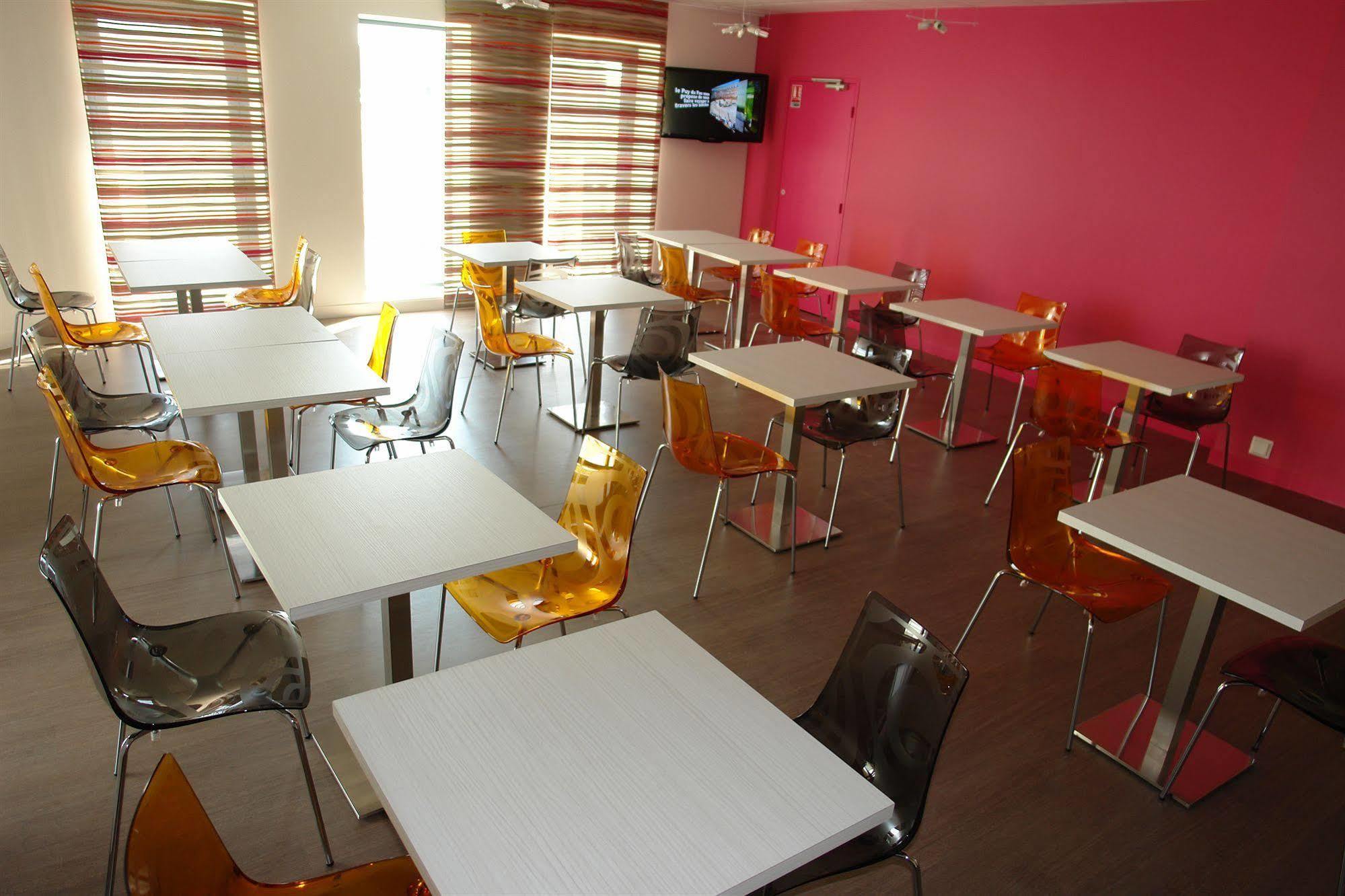 Brit Hotel Vendee Mer Les Achards  Eksteriør billede